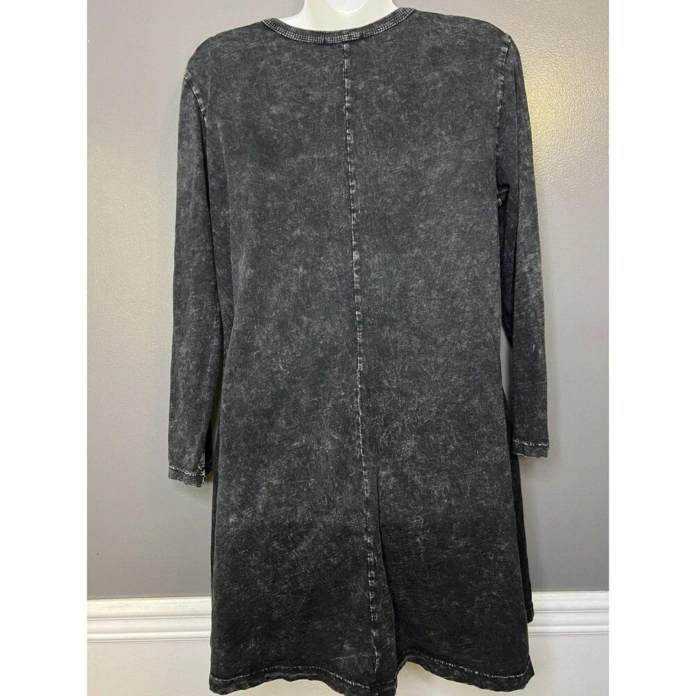 Jess & Jane Tunic Top Womens Large Black Bamboo Graphic Pockets Long Sleeve USA - Picture 8 of 12